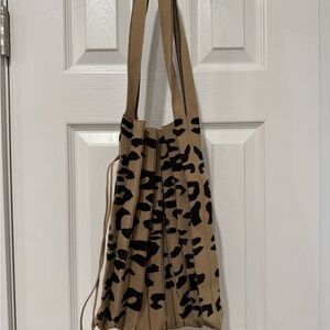 Leopard Print Tan Tote Bag